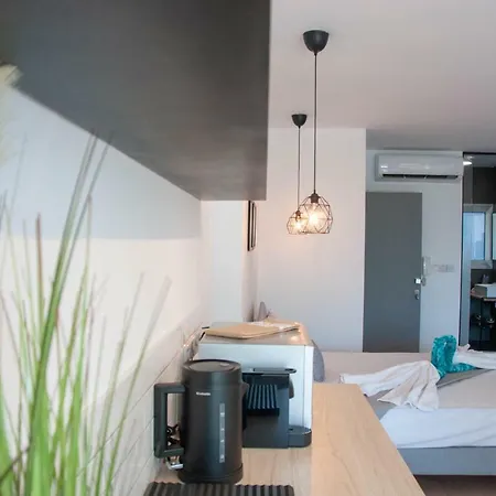 Beautiful Apartment, Gaia On The Beach 5.0 *